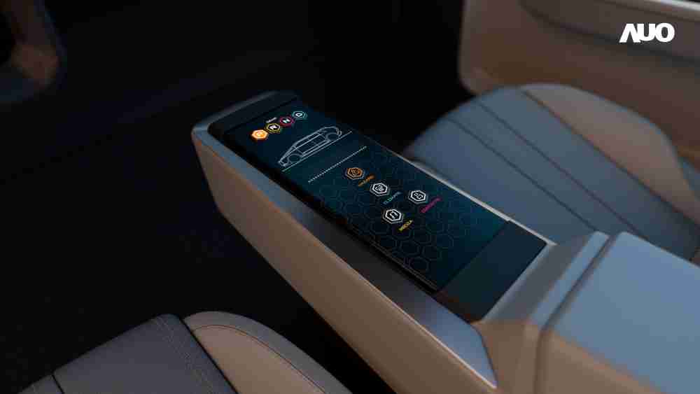 尊龙z6以人性化设计打造多变形态中控显示(Morphing Center Control)，，，不使用时仅平面显示信息，，，，进行操作时，，，，显示器则会动态隆起，，，，转变成3D实体按钮，，，，并有触觉回馈，，展示人机互动新体验